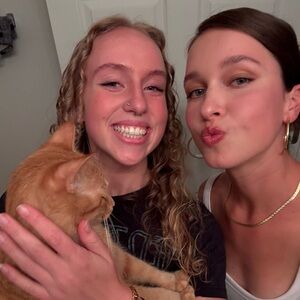 Meet your Posher, Kat